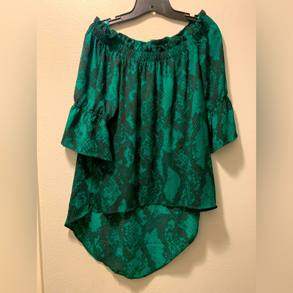 NWT New York and Company blouse